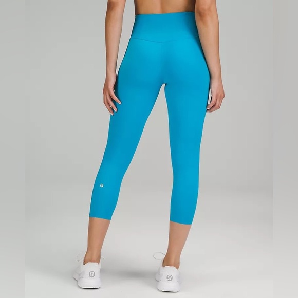 NWT Lululemon Base Pace High-Rise Running Tight - Picture 3 of 6